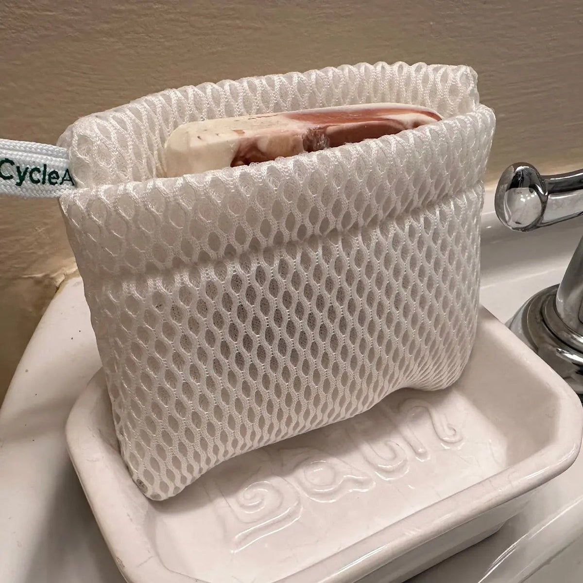 Fresh Suds Soapery Soap Pouch | White | Senior Living Essentials | Overseas Purchasing