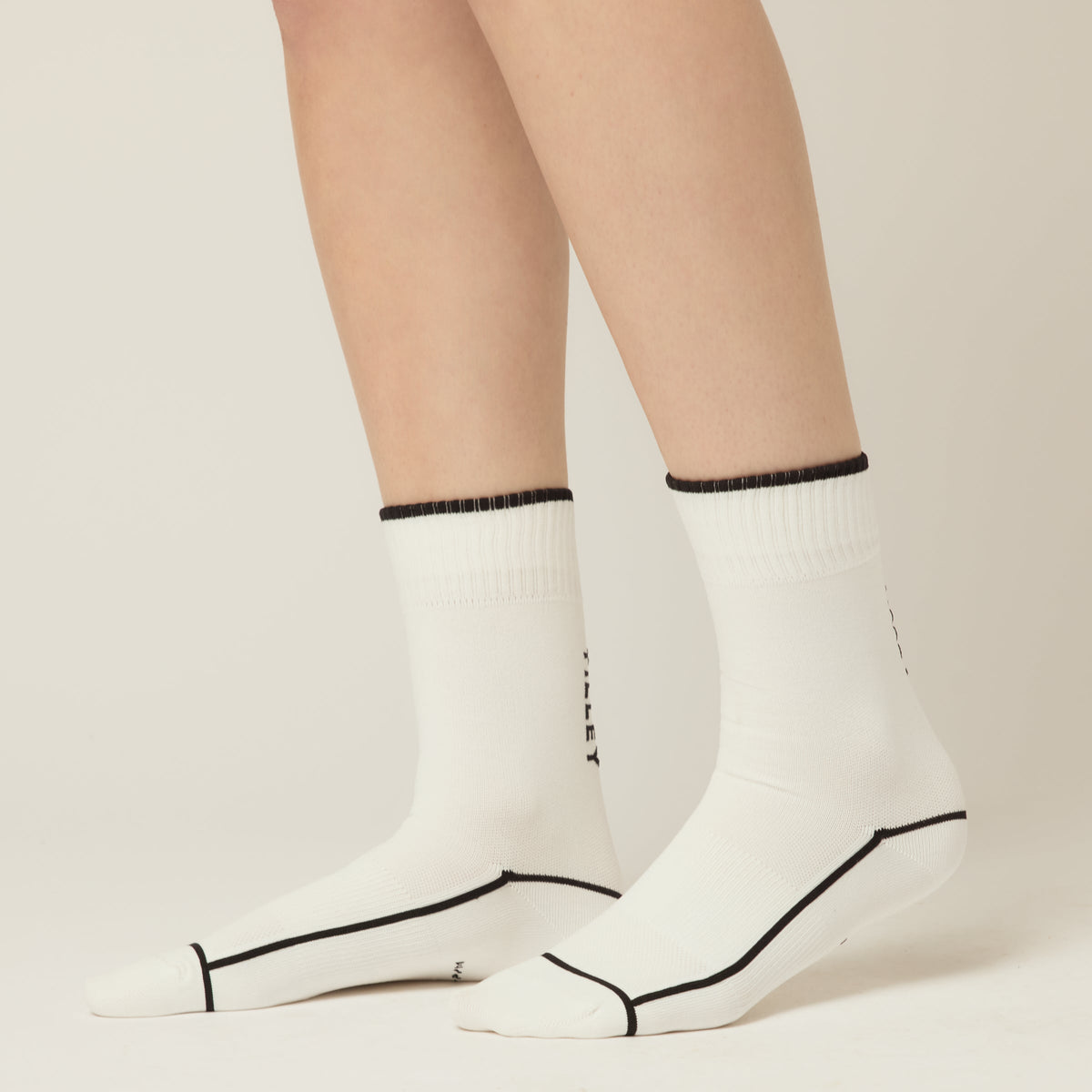 Tilley Mid-Calf Mesh Travel Socks | Senior Daily Life | Overseas Purchasing