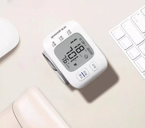魚躍 YE8800AR 智能語音腕式電子血壓計（充電款） - 樂耆同行 Lohas Elderly－香港樂齡長者用品專門店